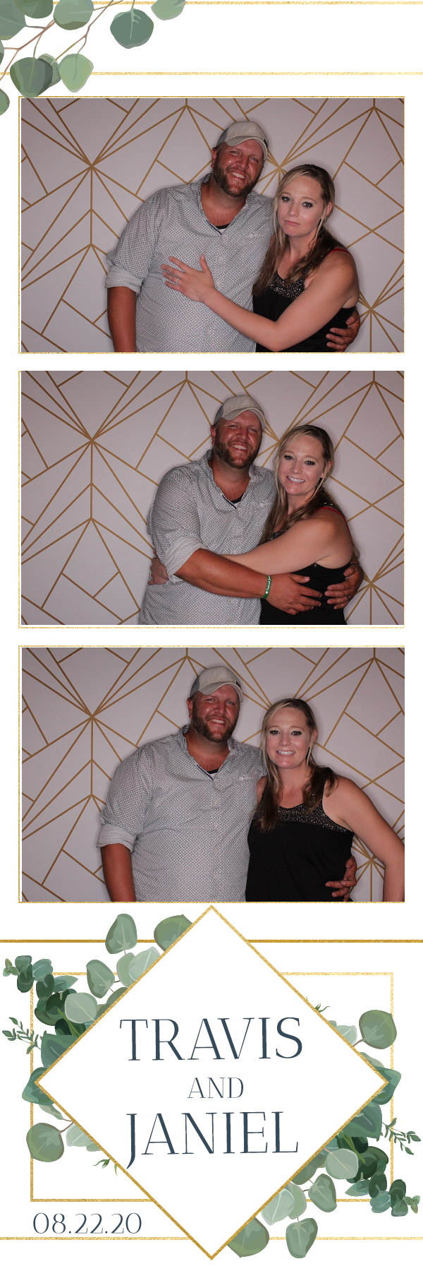 Jacquie & Dennis’ Wedding | View more photos from the event at gallery.photoboothbillings.com/u/PhotoBoothBillings/Jacquie-Dennis’-Wedding-0